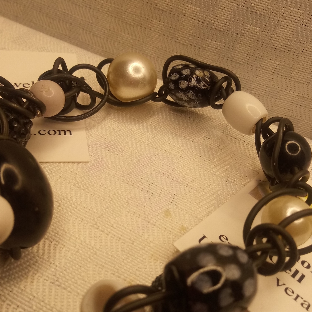 Jewelry - Picture 7 of 8